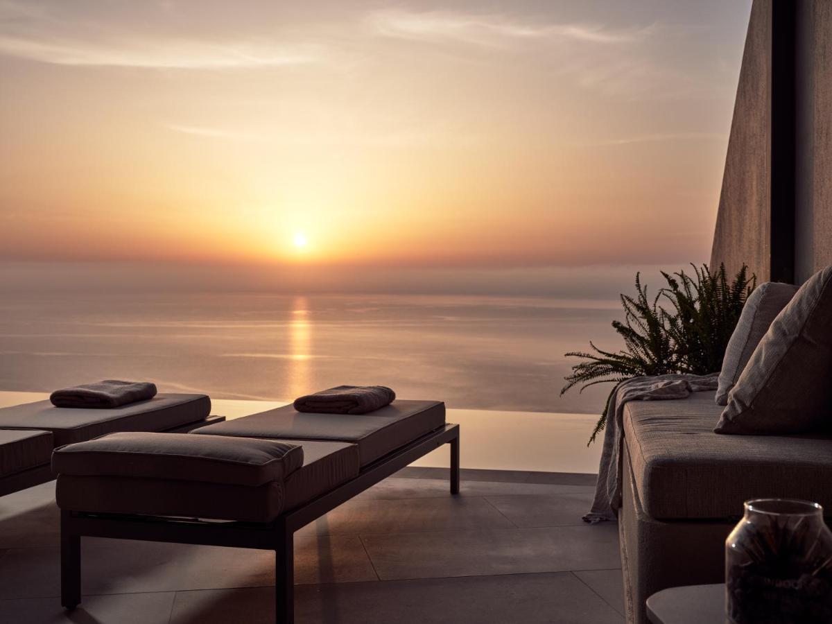 Yoma Cove Suites Volímai 外观 照片