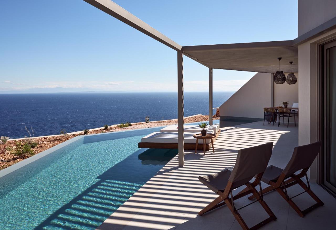 Yoma Cove Suites Volímai 外观 照片